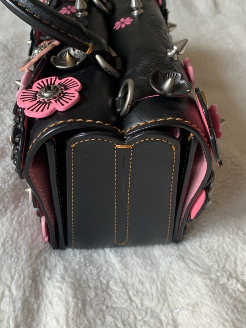 Coach 1941 Black Pink Tea Rose Appliqué Double Dinky Bag - Picture 5 of 16